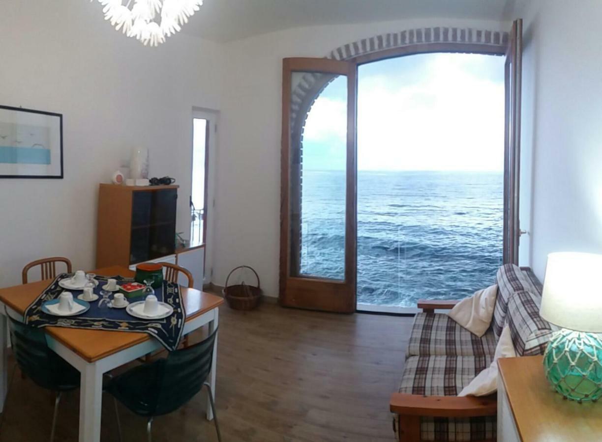 Апартаменты Gabbiano Azzurro Flat Chianalea Шилла Экстерьер фото