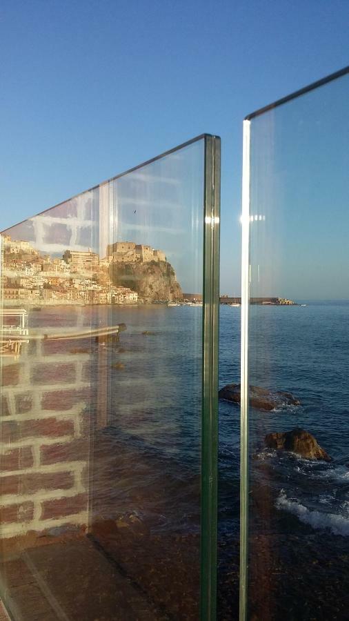 Апартаменты Gabbiano Azzurro Flat Chianalea Шилла Экстерьер фото